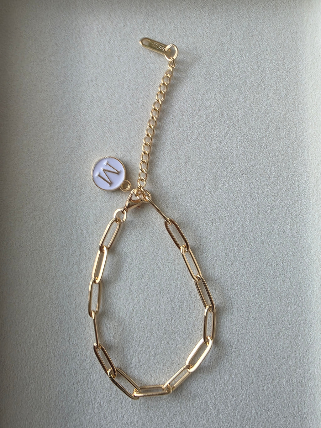 Juju & Co NZ - Where jewellery is designed to show of your energy. Beautiful charm bracelets, bag charms and beaded bracelets. Glass Beads. Jujuconz